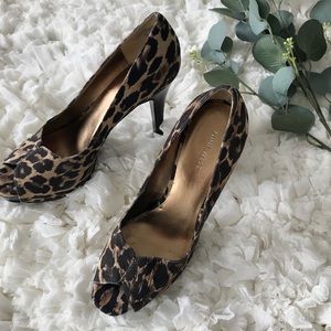 Nine West Leopard Print Peep Toe Heel Pump